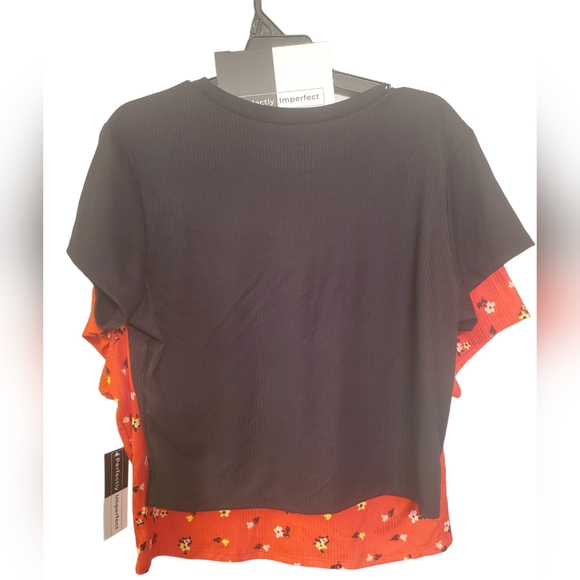 2 pack Top with Matching scrunchie. Crop. Size L. Perfectly imperfect brand - Picture 2 of 2